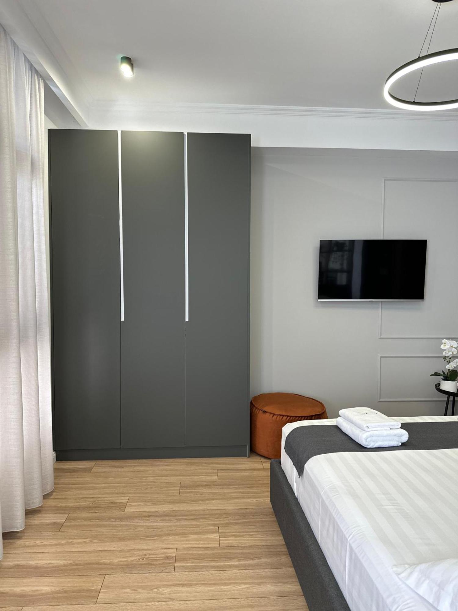 Abc Blloku Center Tirana